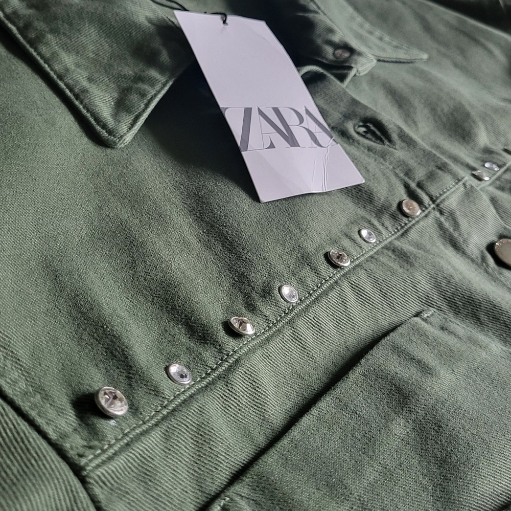 NWT Zara Button Down Cotton Overshirt With Jewel Applique - Picture 6 of 14